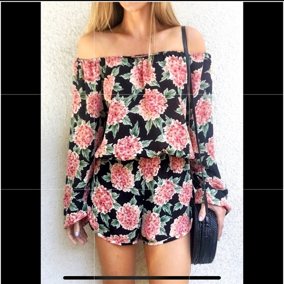 Show Me Your MuMu Pants - EUC Show Me Your Mumu off the shoulder romper